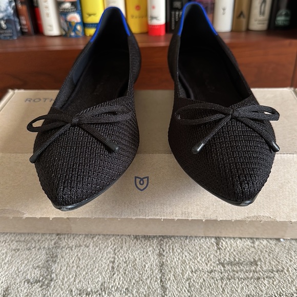 Rothy’s The Bow Point, size 9, Blackout special edition - Picture 8 of 11